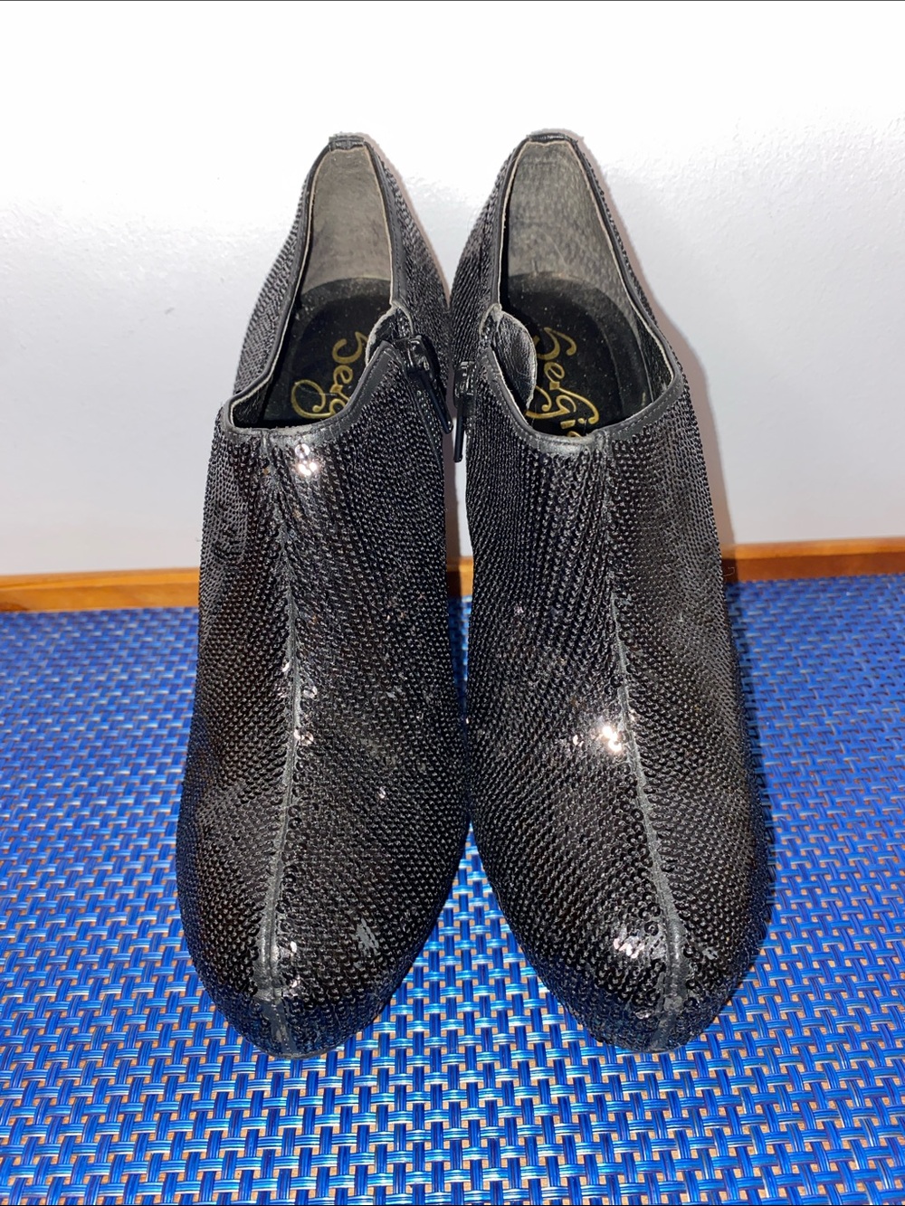 Sergio Zelcer glitter booties, preowned, sz. 8